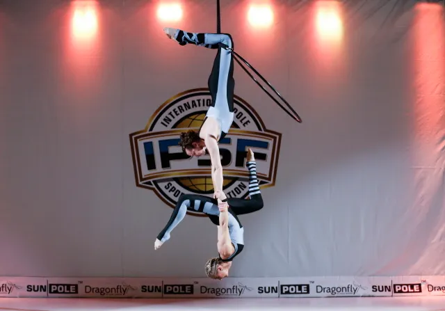 Doubles aerial hoop routine at the IPSF World Championships